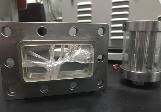 可視窗材質(zhì)的選擇---藍(lán)寶石可視晶體的特點(diǎn)(圖3) 可視窗材質(zhì)的選擇---藍(lán)寶石可視晶體的特點(diǎn)(圖3)